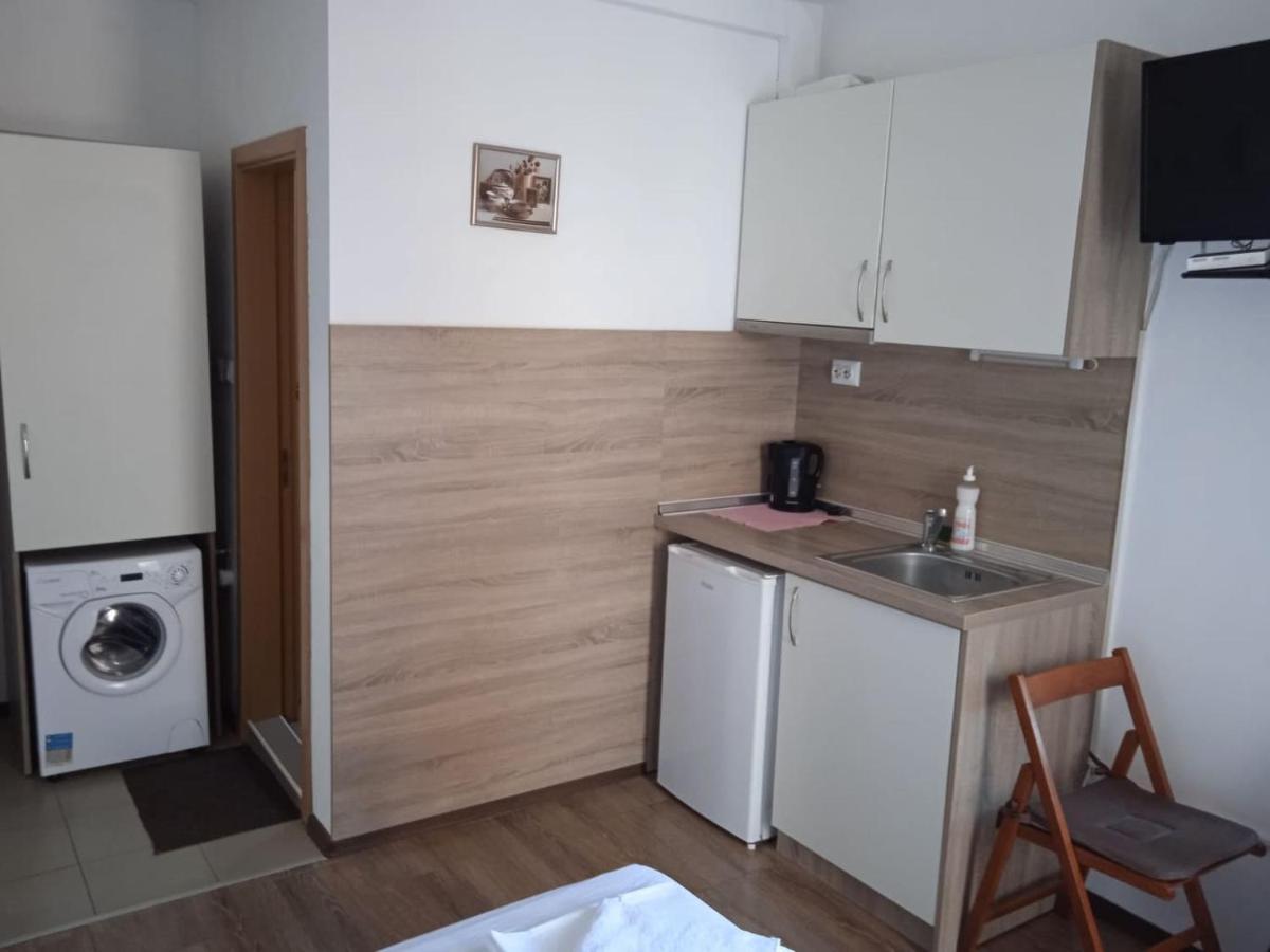 Flora Beach Apartaments Burgas Exterior foto