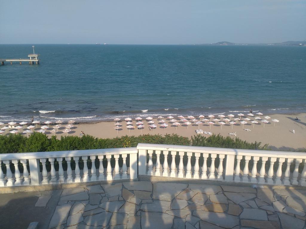 Flora Beach Apartaments Burgas Exterior foto