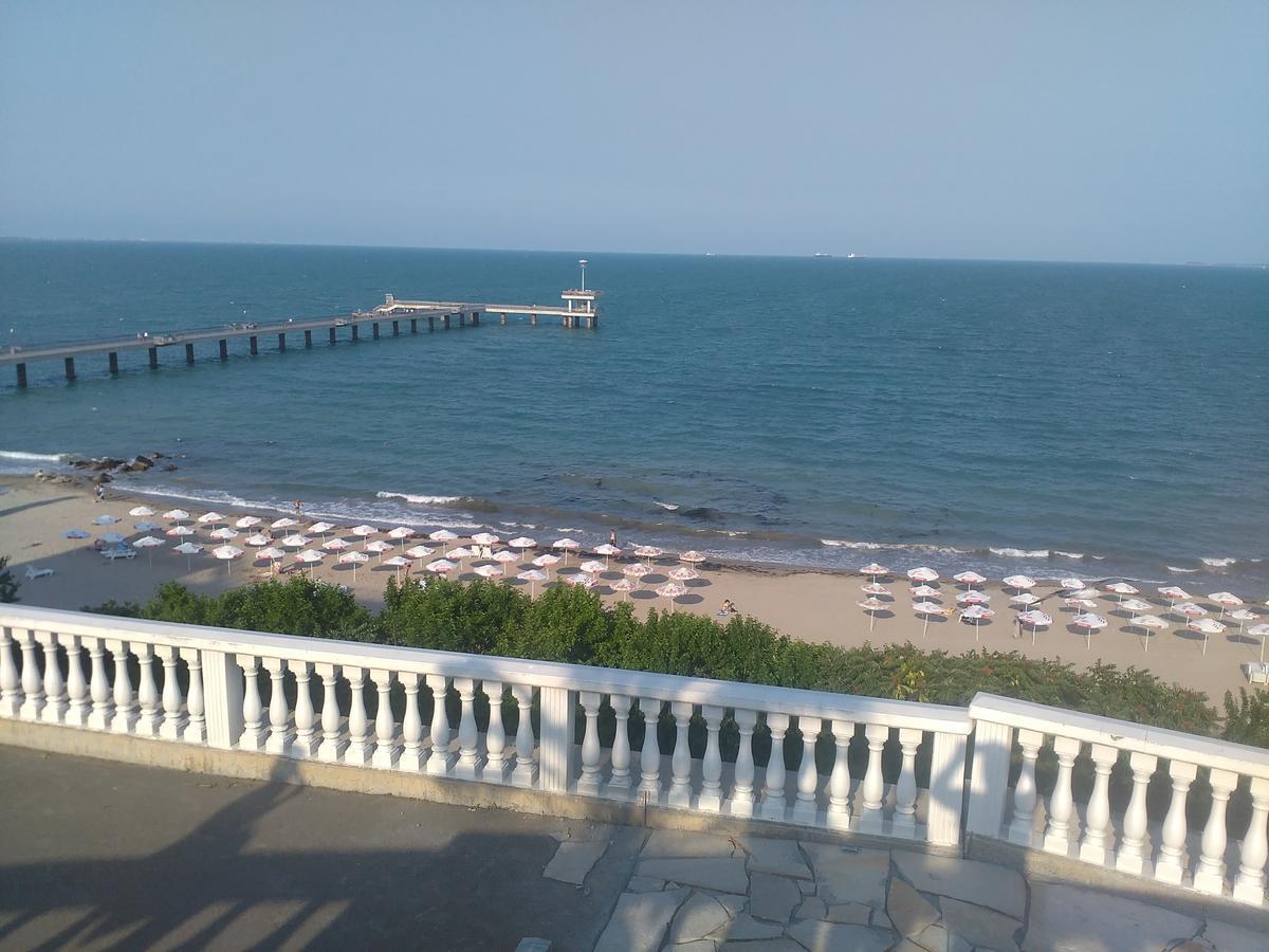 Flora Beach Apartaments Burgas Exterior foto
